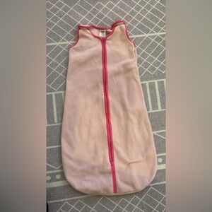 Baby DeeDee fleece sleep sack
Size M (6-18M)
